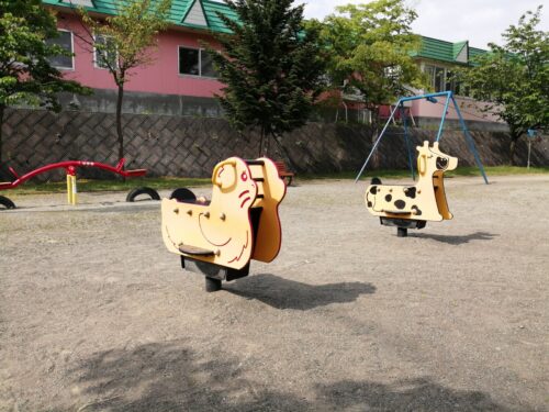 藤ヶ丘あおぞら公園のスプリング遊具