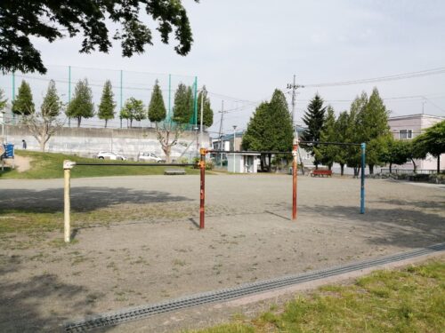 藤ヶ丘あおぞら公園の鉄棒