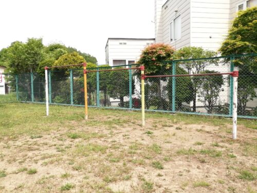 藤の沢チビッコ公園の鉄棒