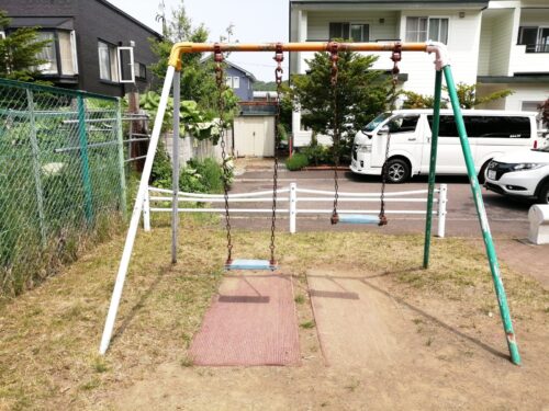 藤野こぶし公園のブランコ